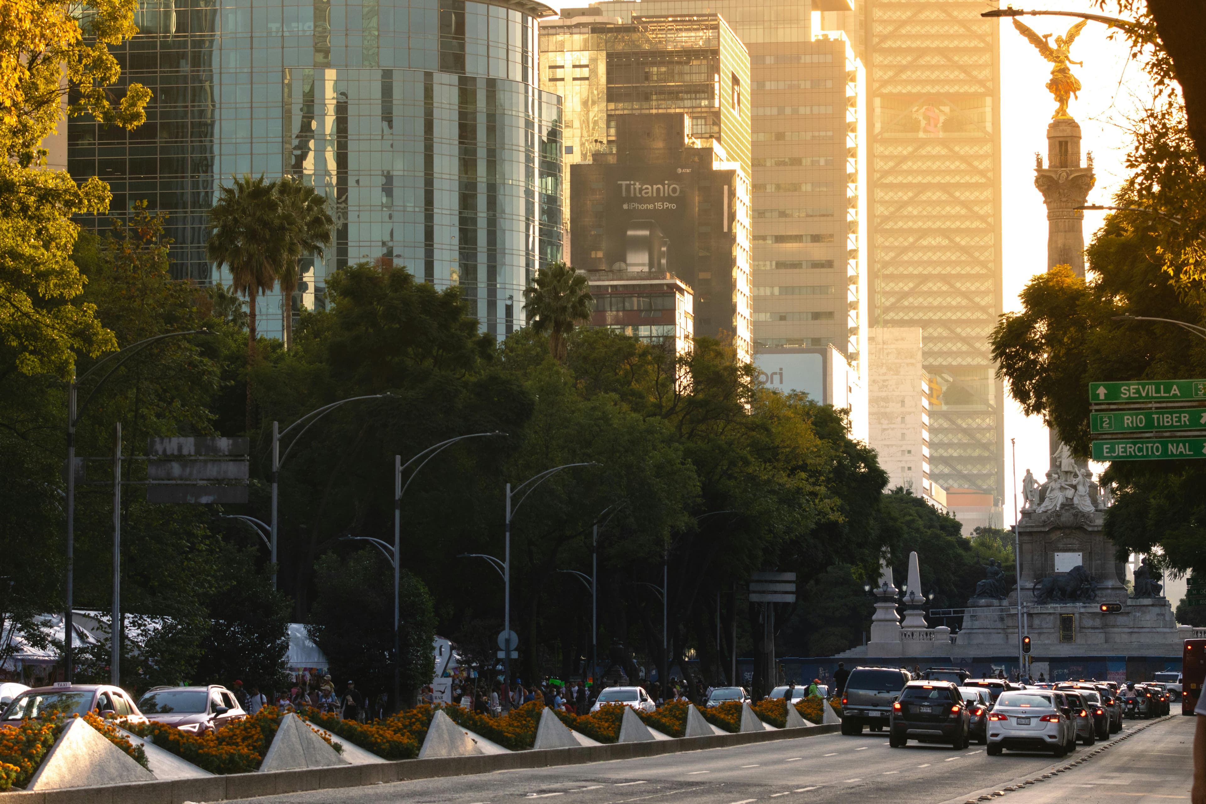 Inclick y Arcadia se unen por los estudiantes del Valle de México